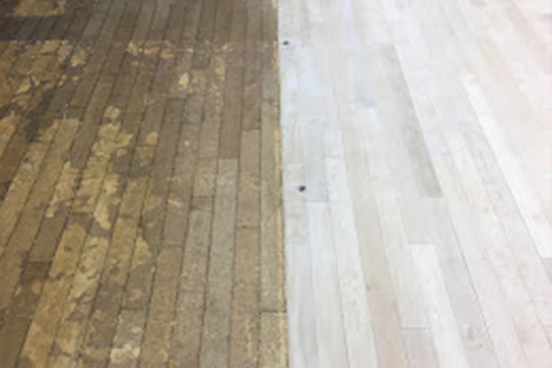 木床表面研磨作業